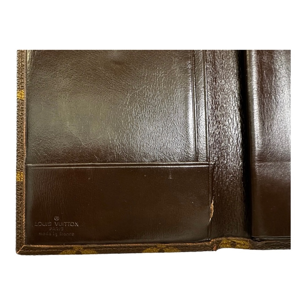 Authentic ‼️💯 Louis Vuitton Monogram Check Book Wallet - Picture 9 of 11
